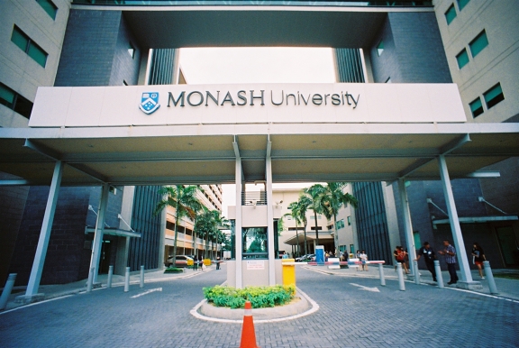 Pharmacy malaysia university