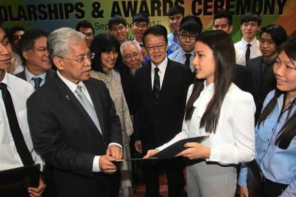 news images